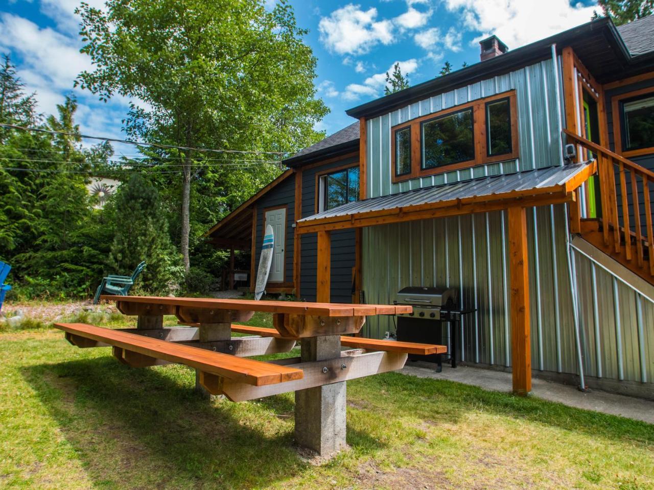 Surfs Inn Rainforest Cottages Ucluelet Luaran gambar
