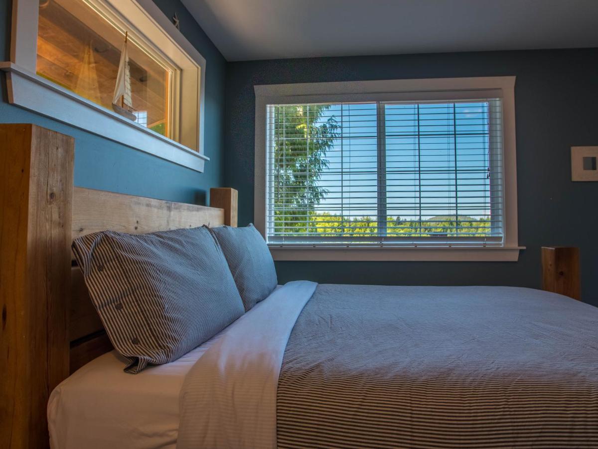 Surfs Inn Rainforest Cottages Ucluelet Luaran gambar